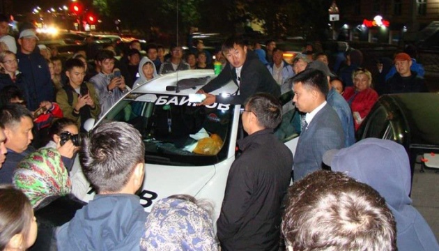 В Улан-Уде розганяють мітинг за скасування результатів виборів мера