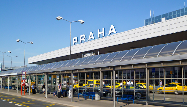 Kyiv Not Kiev: празький аеропорт також перейшов на коректне написання столиці України