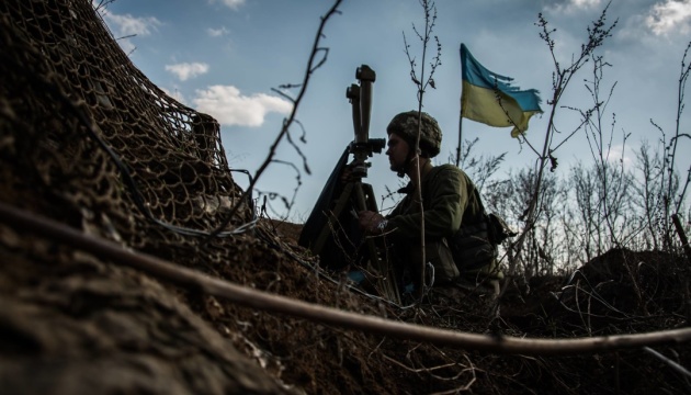 Ostukraine: Ein Soldat getötet, vier verletzt binnen 24 Stunden