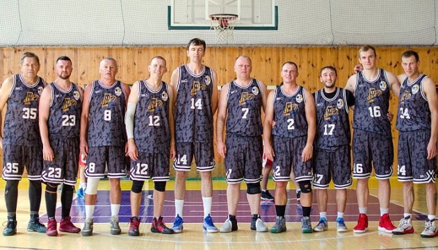 Баскетбольна збірна Луцьку виграла міжнародний ветеранський турнір
