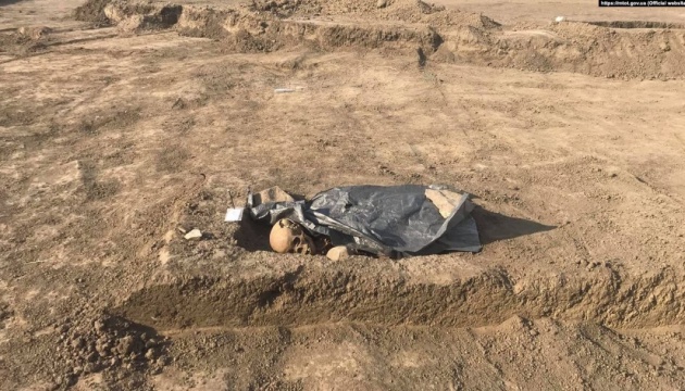Кістки з мусульманського кладовища в Криму 