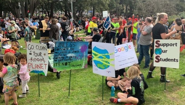 Боротьба за клімат: австралійці вийшли на вулиці в рамках глобальної акції протесту
