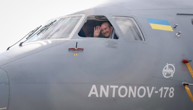 Туреччина зацікавилась українським літаком Ан-178