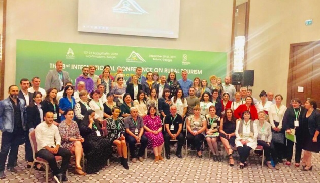 Херсонщина у Грузії бере участь у міжнародній конференції з сільського туризму