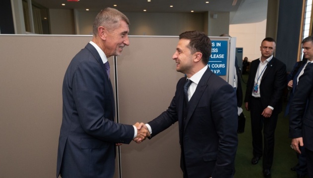 ゼレンシキー大統領、チェコ首相と会談