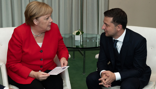 Merkel invites Zelensky to Berlin