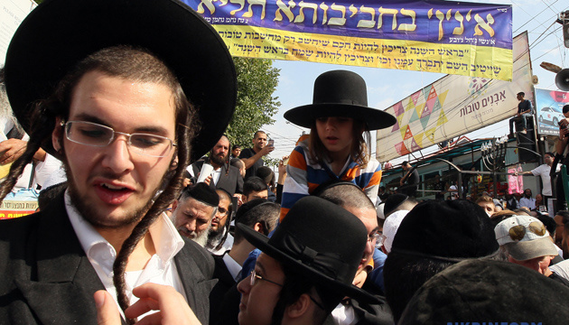 Some 11,000 Hasidic pilgrims already in Ukraine’s Uman for Rosh Hashanah