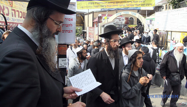 ウクライナ中部ウーマニ市に１万人以上のユダヤ教巡礼者が到着
