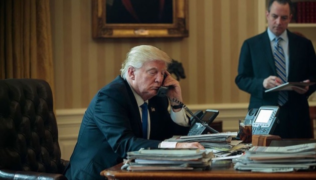 Трамп уперше поговорив телефоном з лідером 