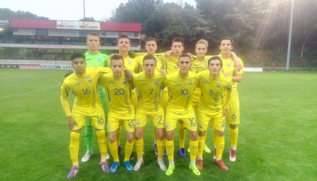 Юнацька збірна України з футболу програла свій другий спаринг у Ватерлоо