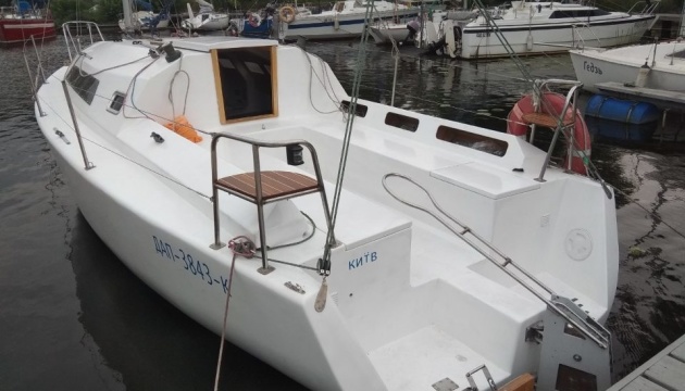 СЕТАМ продав арештовану вітрильну яхту для виплати боргів з аліментів
