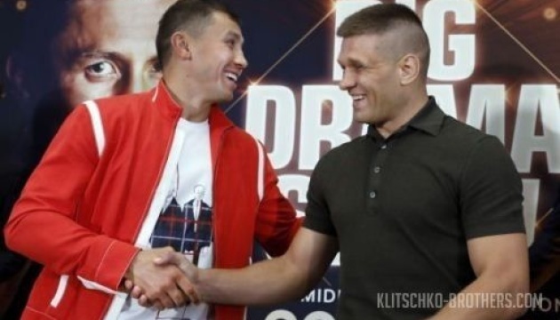 Дерев'янченко і Головкін боксуватимуть  у Нью-Йорку за два титули