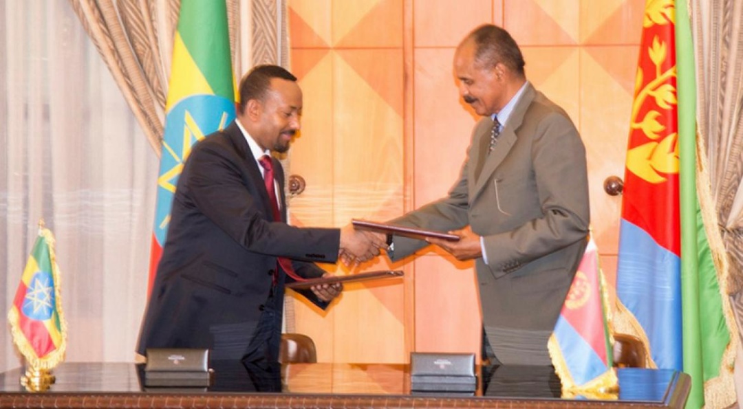 прем'єр-міністр Ефіопії Ахмед Абій і президент Еритреї Ісайяс Афеворкі підписали декларацію про мир