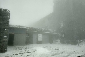 Nevada y neblina en los Cárpatos
