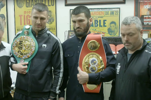 Boxen: Gvozdyk und Beterbiev tauschen Blicke