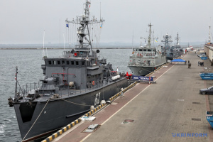 Vier NATO-Schiffe in Odessa