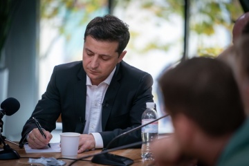 “Так” амністії, “ні” референдуму: Зеленський пояснив позицію щодо особливого статусу Донбасу
