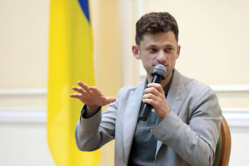 Міністри просять більшу зарплату, бо не всі мають “фінансову подушку” - Дубілет