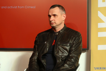 Відомі актори презентували нову книжку Сенцова