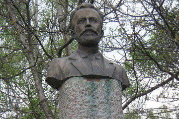 Вікентій Хвойка. Провідник у підземному царстві