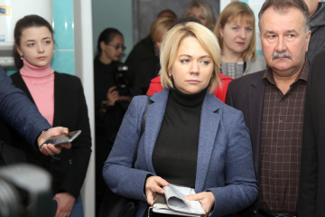 Коляда у Херсоні поспілкувалася з вимушеними переселенцями