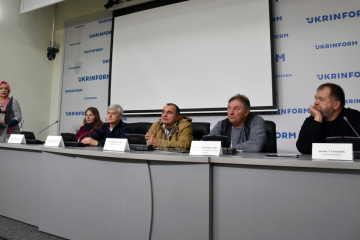 «За київським часом»: у серіалі покажуть, як змінювалося життя в Україні протягом 12 років