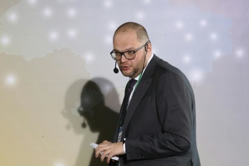 Язык нужно не только защищать, но и распространять - Бородянский