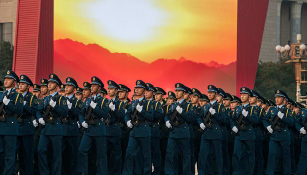 У Пекіні провели найбільший в історії країни військовий парад