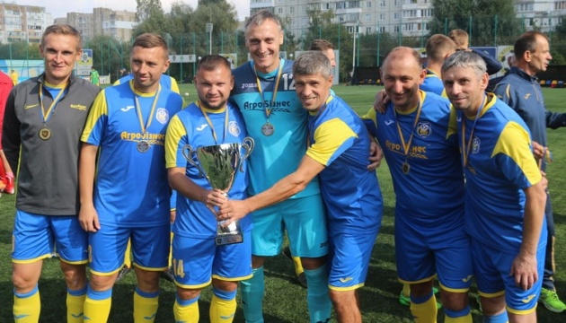 Переможцем чемпіонату України з футболу серед ветеранів 35+ став “Агробізнес”