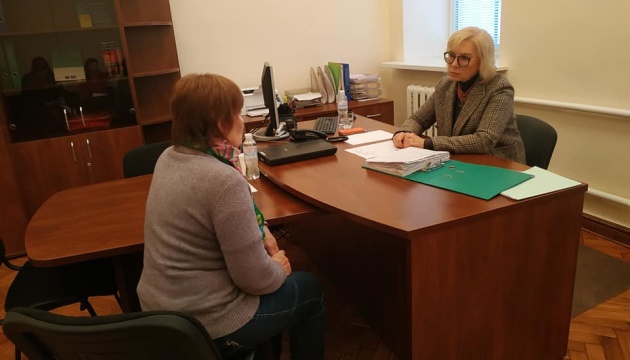 Денісова зустрілася з дружиною засудженого у Білорусі українця Шаройка
