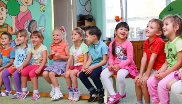 Українців діаспори об’єднав проєкт «Подаруй дитині радість»