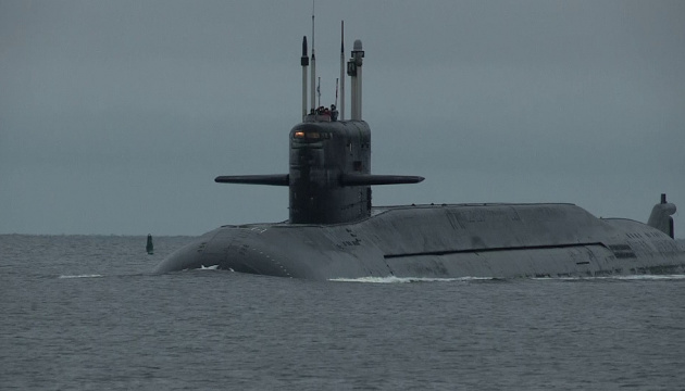 Two Russian submarines equipped with eight Kalibr missiles on combat duty in Black Sea