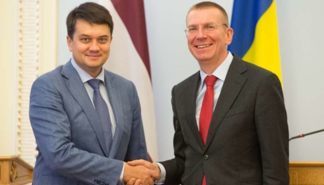 Razumkov, Latvian foreign minister discuss Donbas, Crimea and PACE