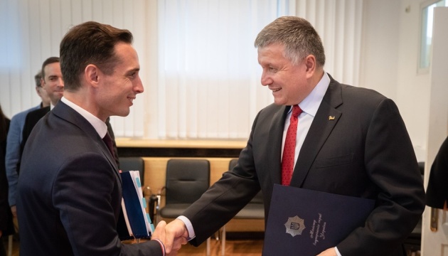 Україна і Франція домовляються про спільне виробництво патрульних катерів