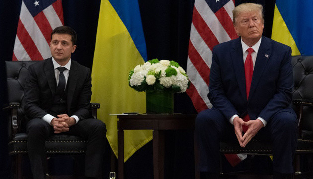 Трамп зупинив оборонну допомогу Україні в день розмови з Зеленським – The Hill