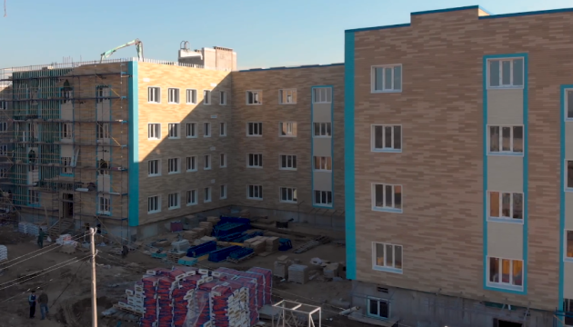 У Слов'янську завершують відбудову корпусу лікарні, яку в 2014-му нищили окупанти