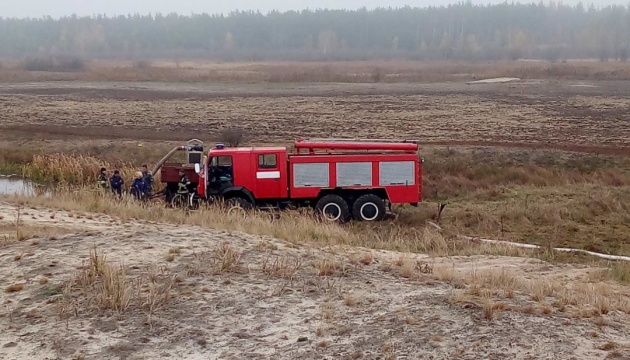 В Україні гасять пожежі на дев'яти торфовищах В Україні гасять пожежі на дев'яти торфовищах