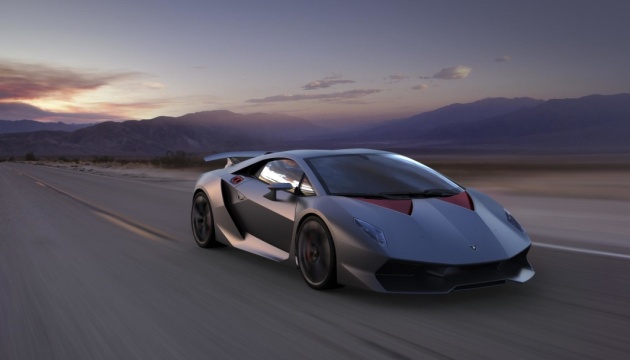 Lamborghini протестує в космосі деталі для суперкара