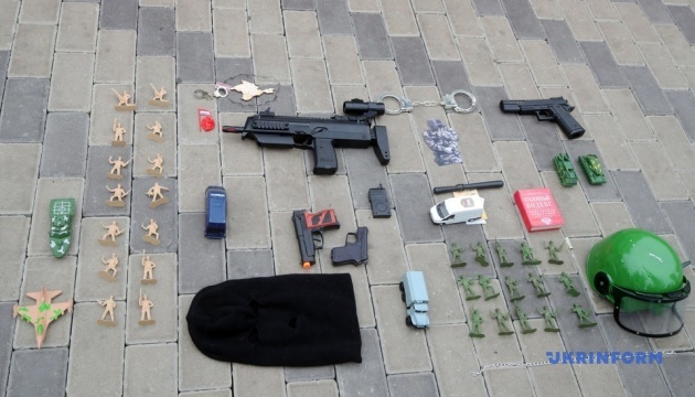 Під посольством РФ у Києві вже 40-й раз пройшла акція Під посольством РФ у Києві вже 40-й раз пройшла акція
