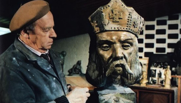 Сьогодні – 108 років від дня народження українського скульптора і графіка Григорія Крука