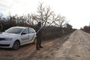National Guard, police on patrol in Zolote-4