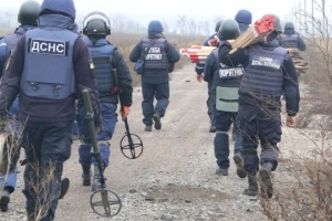 Mine clearance starts in Bohdanivka and Petrivske in Donetsk region
