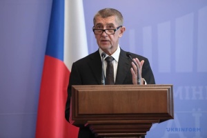 Бабіш заявив, що має іншу позицію щодо кредиту ЄС ніж Орбан і Фіцо