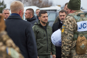 Präsident Selenskyj besucht Stanyzja Luhanska