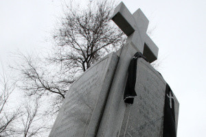 Голодомор. Про що розповідають пам`ятники-2