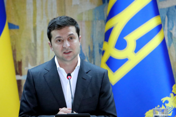 Plus de 60% des Ukrainiens évaluent positivement les premières actions de Zelensky