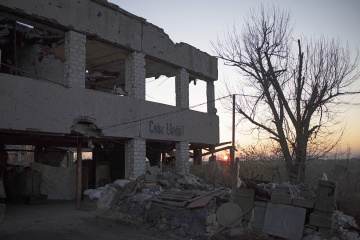 Le lourd bilan de la guerre : 110 militaires et 18 civils tués dans le Donbass en 2019
