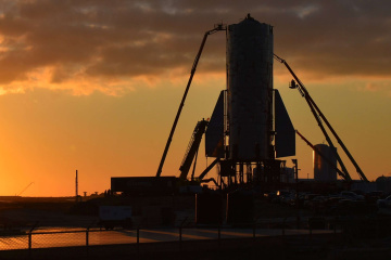 Во время испытаний взорвался прототип новой ракеты SpaceX