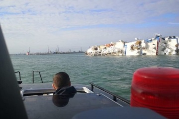 У Чорному морі перевернулося вантажне судно, яке перевозило 14 тисяч овець