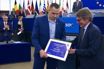 Сенцову вручили премию Сахарова